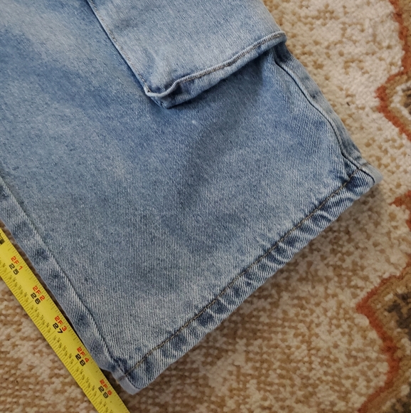 SUMWON Utility Wide Leg Cargo Jeans with Multiple Pockets S - Picture 6 of 8